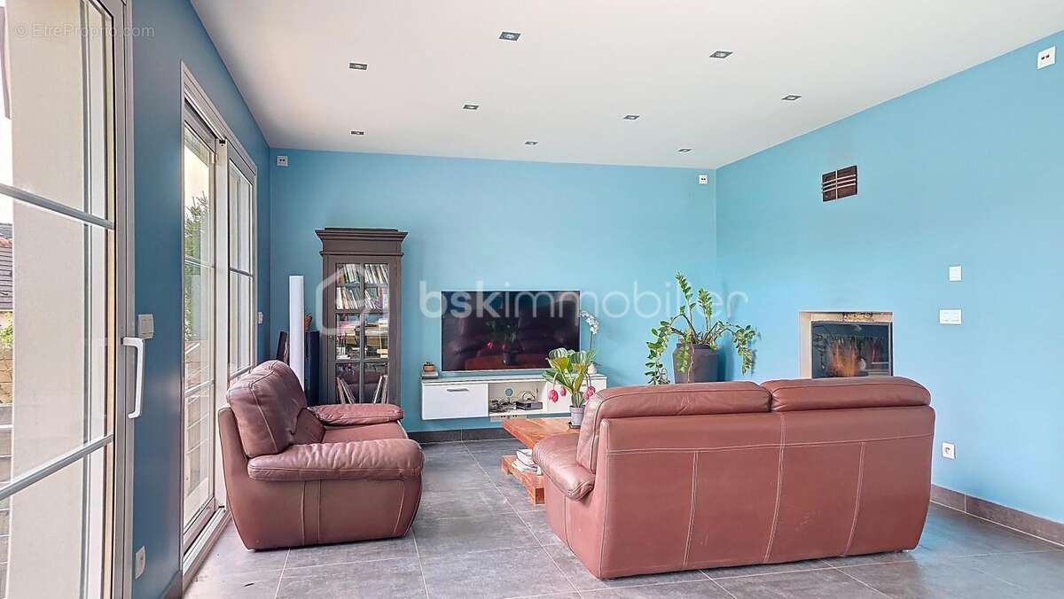 Maison à ORMESSON-SUR-MARNE