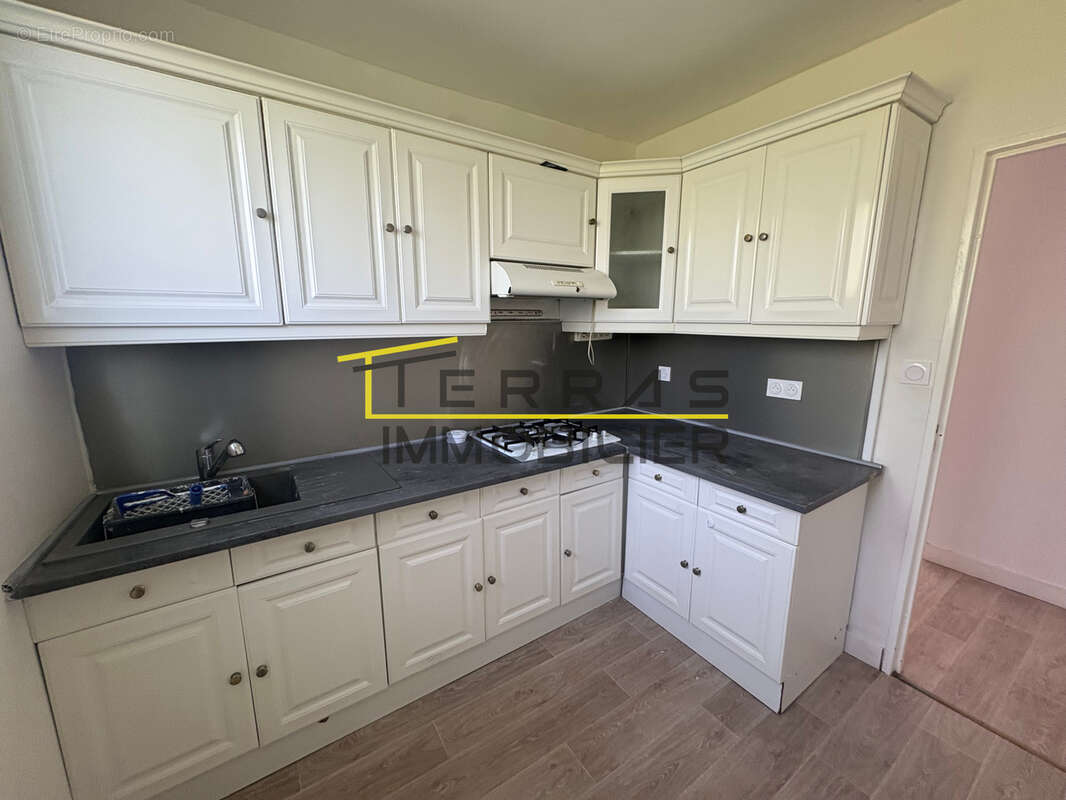 Appartement à VALREAS