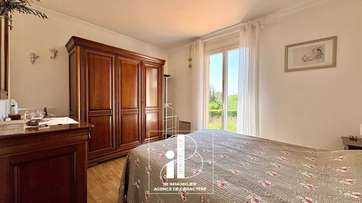 Montigny-sur-loing – maison 151 m² - 5 chambres - jardin 1364 m² - photo 10