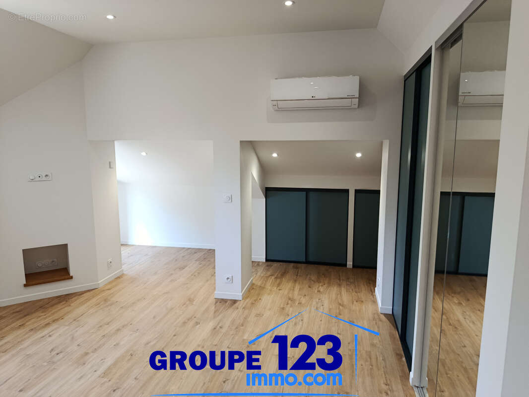 Maison rénovée de 176 m2, 3 ou 4 chambres avec jardin. - photo 7