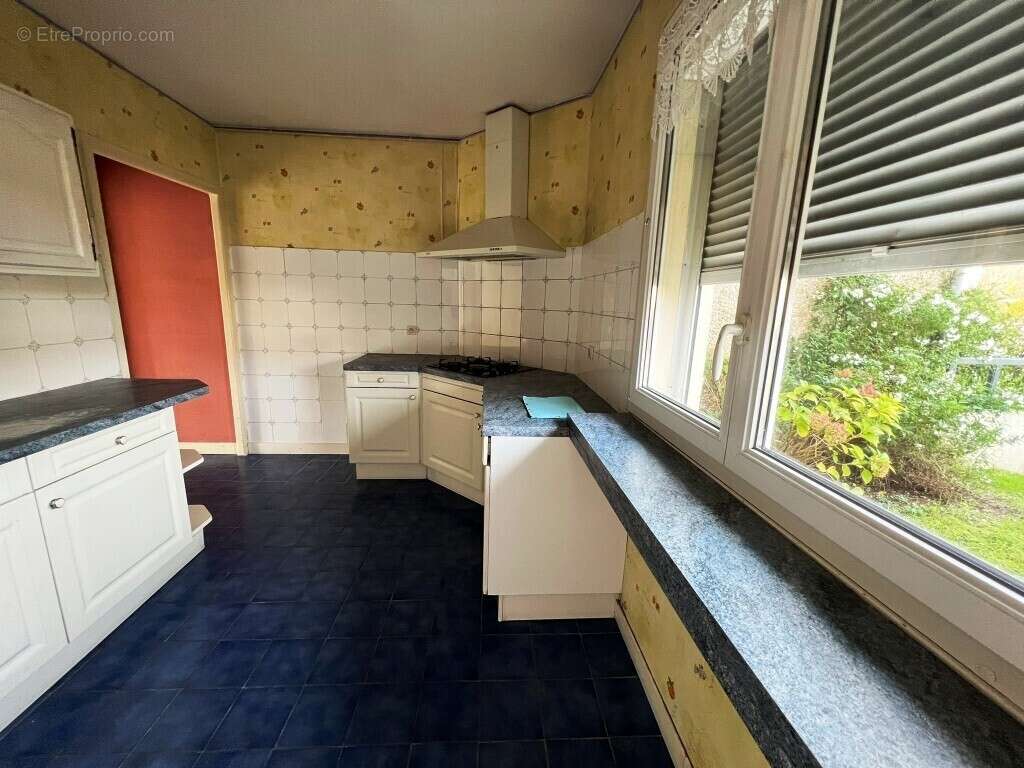 Maison 83 m² à Coutras  - photo 20