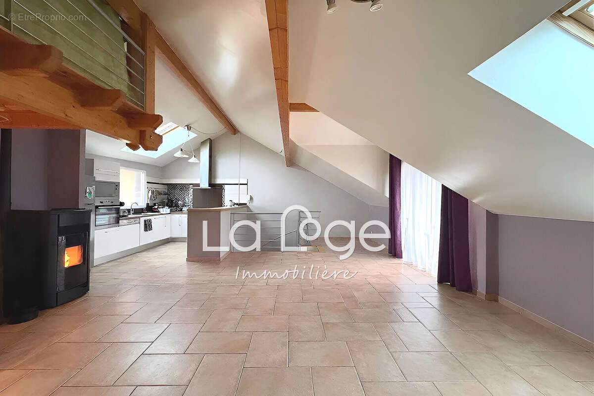 Maison à LA BATIE-NEUVE