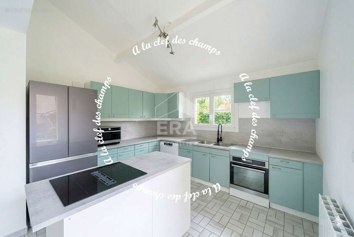 Maison à GIF-SUR-YVETTE