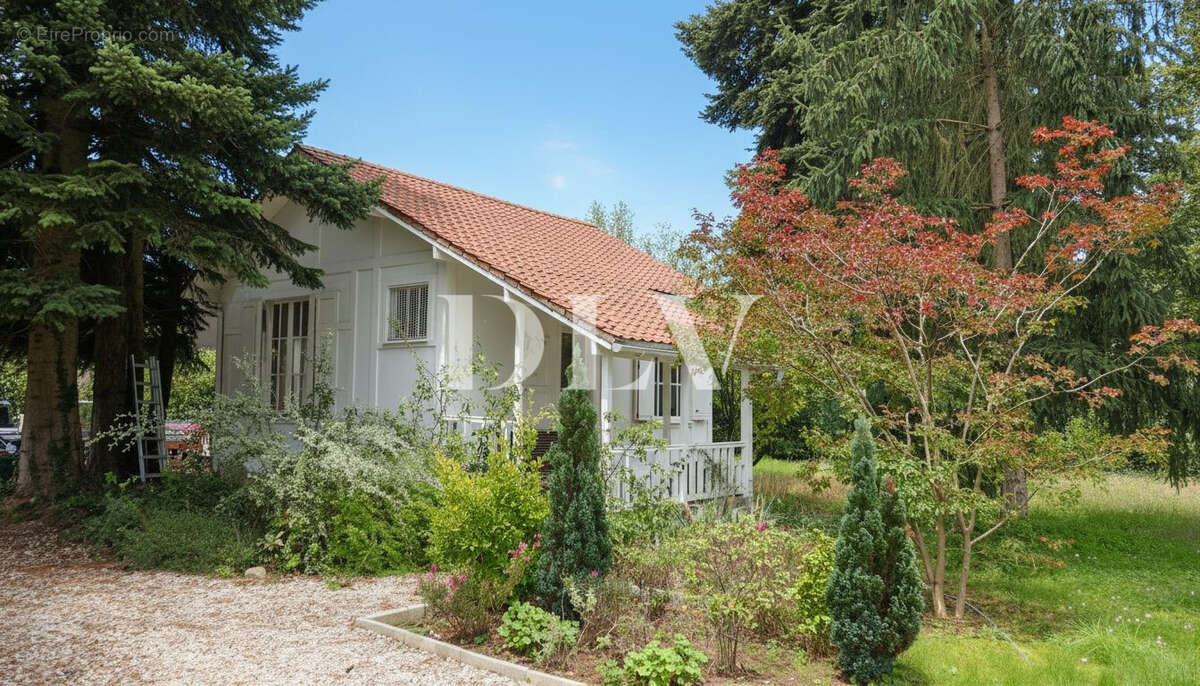 Maison à HERICY