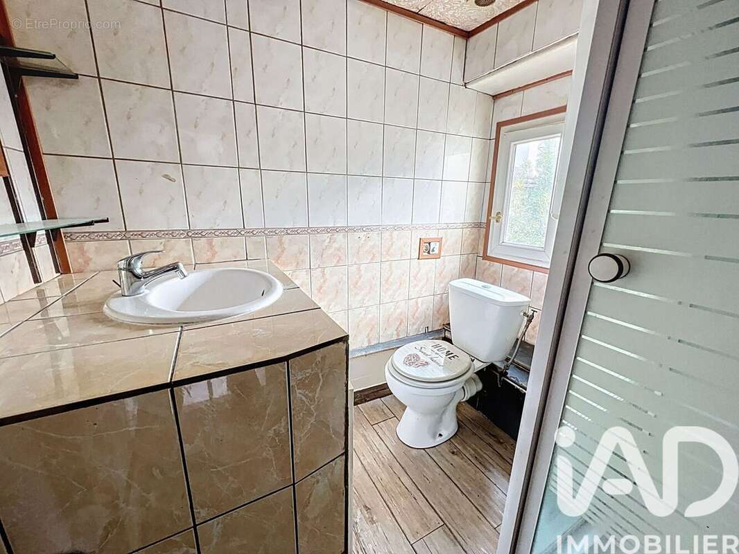 Photo 8 - Appartement à VILLENEUVE-LE-ROI