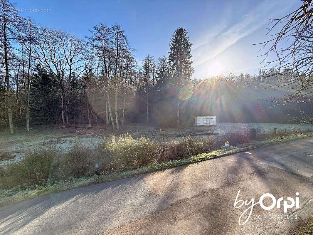 Maison à SAINT-ELOY-LES-MINES