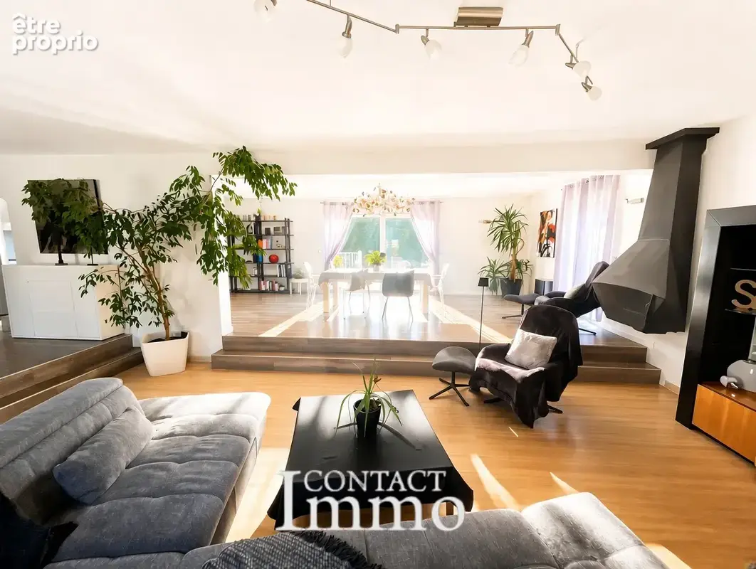 Maison contemporaine avec piscine à Fortschwihr — 699 000 € - photo 2