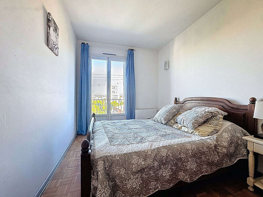 Appartement à MARSEILLE-13E