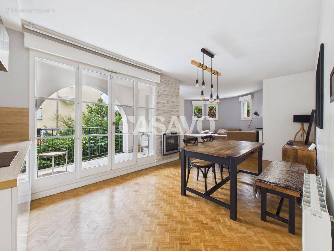 Appartement à LE PLESSIS-ROBINSON