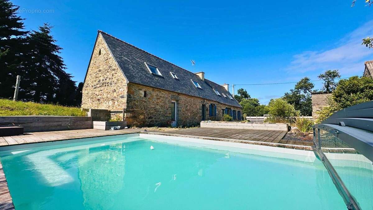 Photo 2 - Maison à LANNION