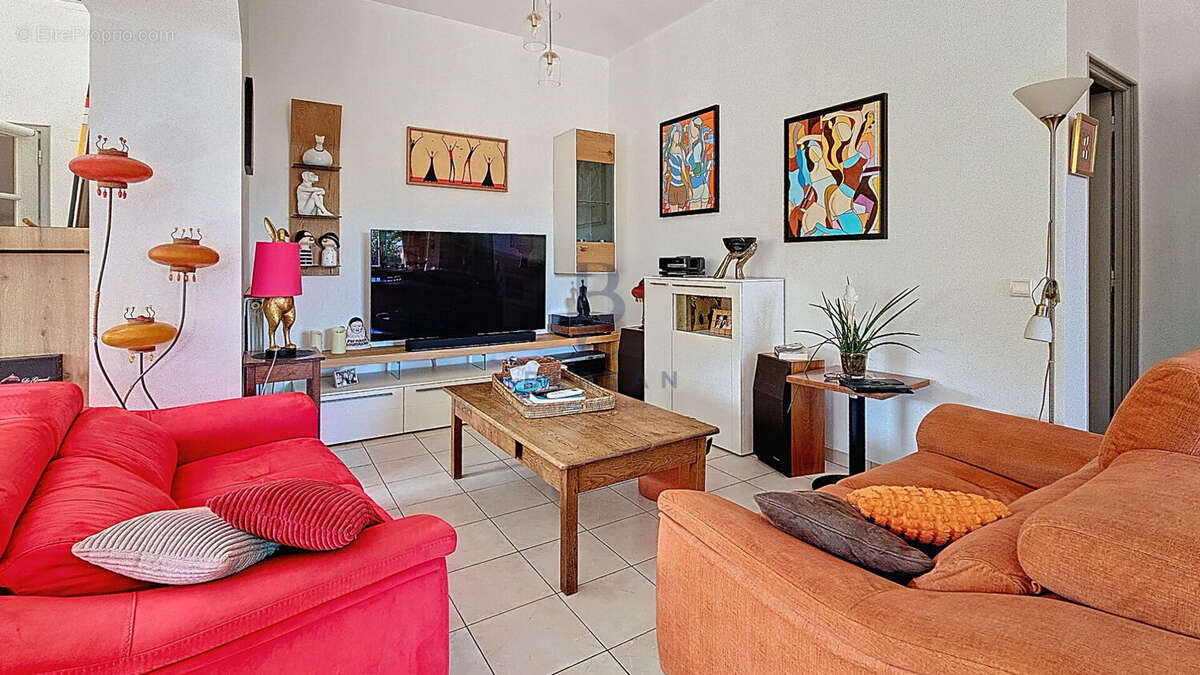 Maison à FREJUS