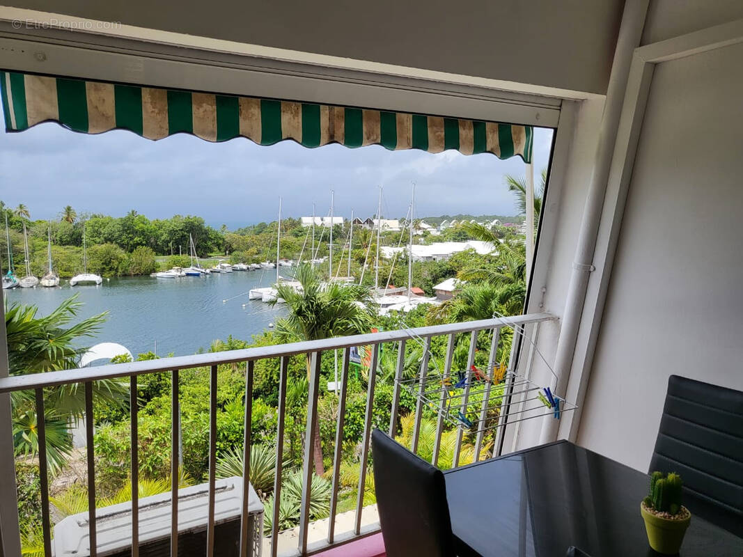 Appartement à LE GOSIER