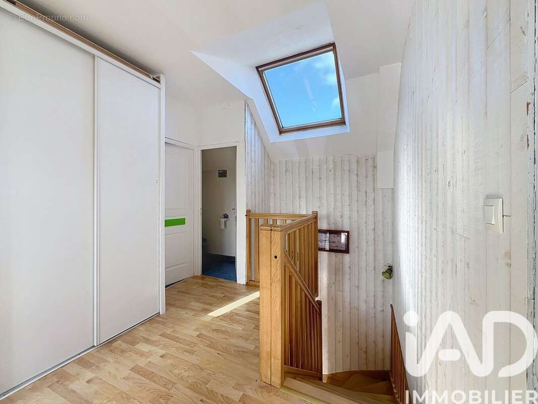 Maison 108 m² à Saint-Denoual  - photo 6
