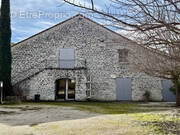 Commerce à PIERRELATTE