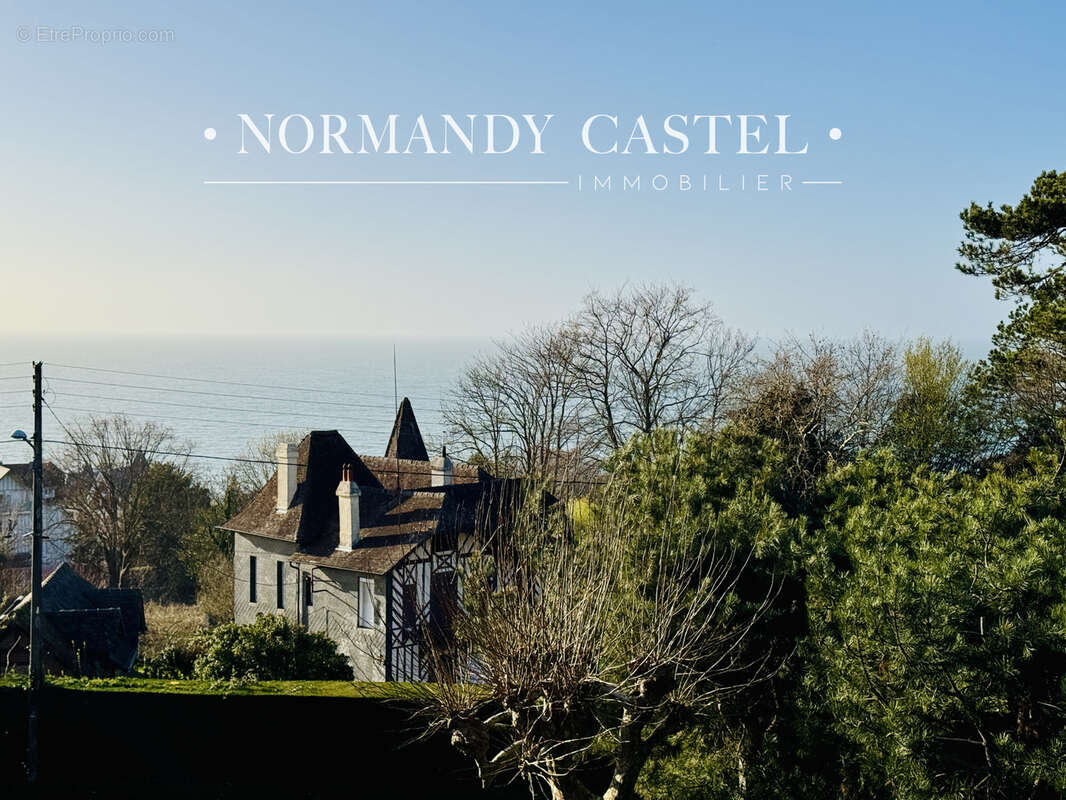 Appartement à TROUVILLE-SUR-MER