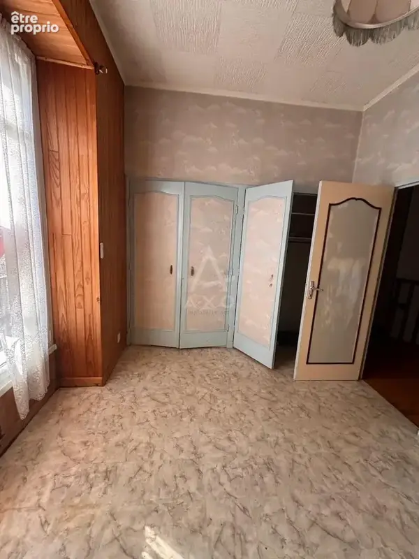 Maison de 6 pièces avec dépendances et terrain divisible - photo 15
