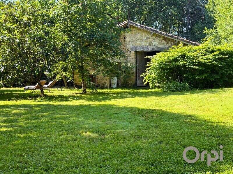 Maison à PRECHAC