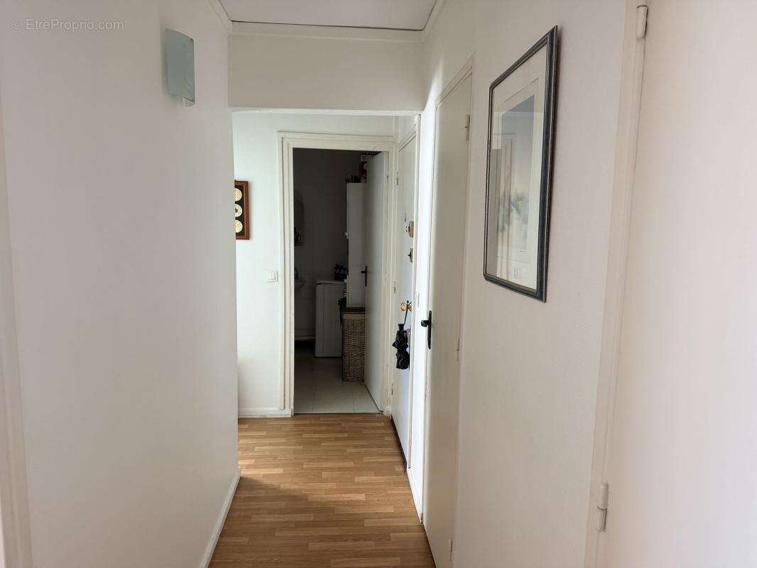 Appartement 45 m² à Saint-Germain-En-Laye  - photo 3