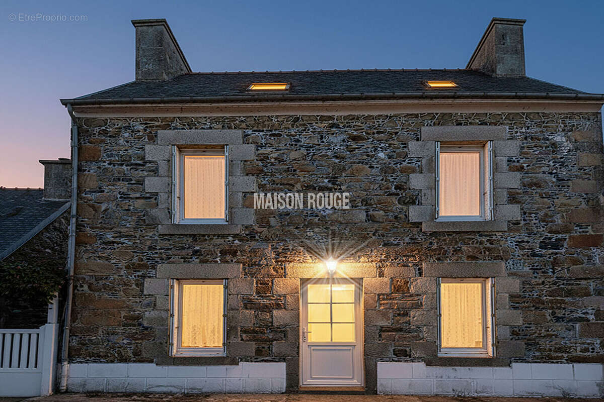 Maison à LEZARDRIEUX