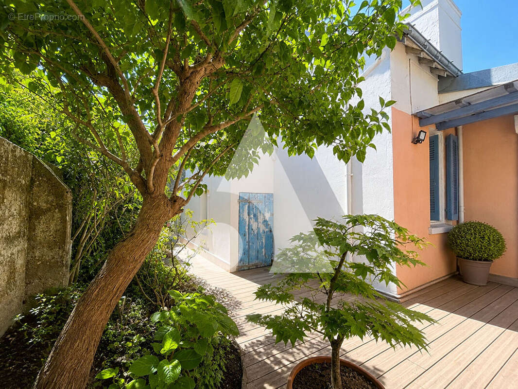 Maison à PORT-LOUIS