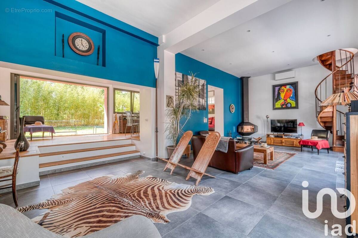 Photo 1 - Maison à LAGNY-SUR-MARNE