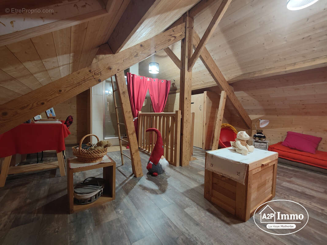 Maison à SAINT-PIERRE-LES-ELBEUF