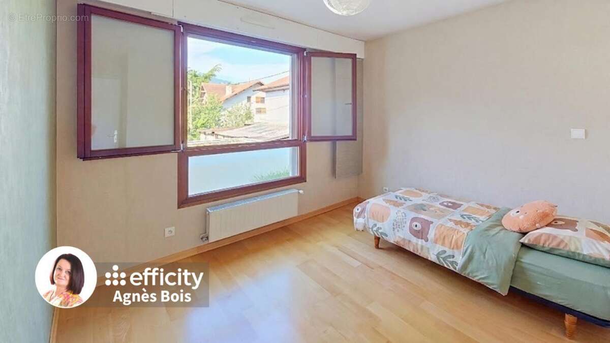 Appartement à CLUSES
