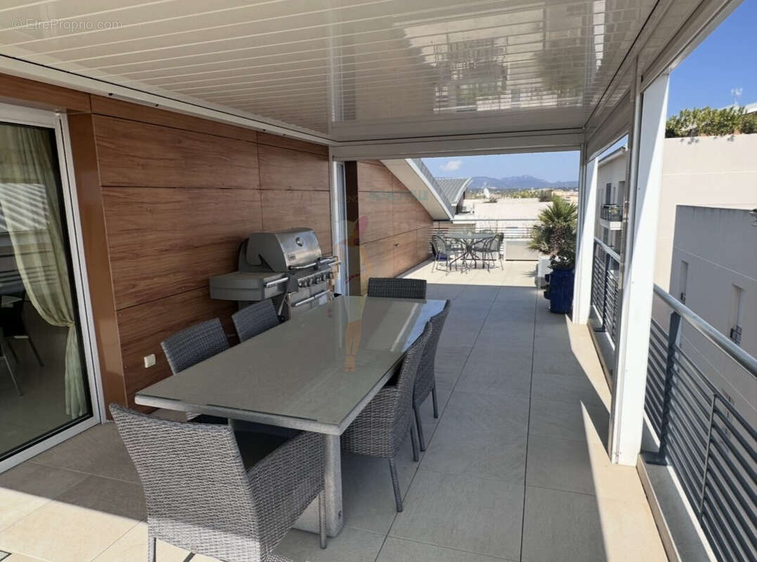 Appartement à FREJUS