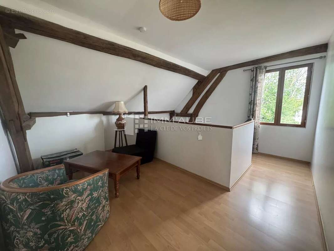 Maison à NOGENT-SUR-SEINE