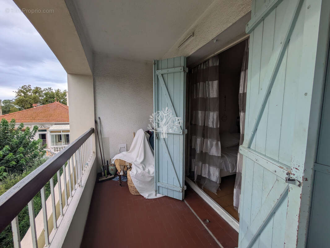 Appartement à SIX-FOURS-LES-PLAGES