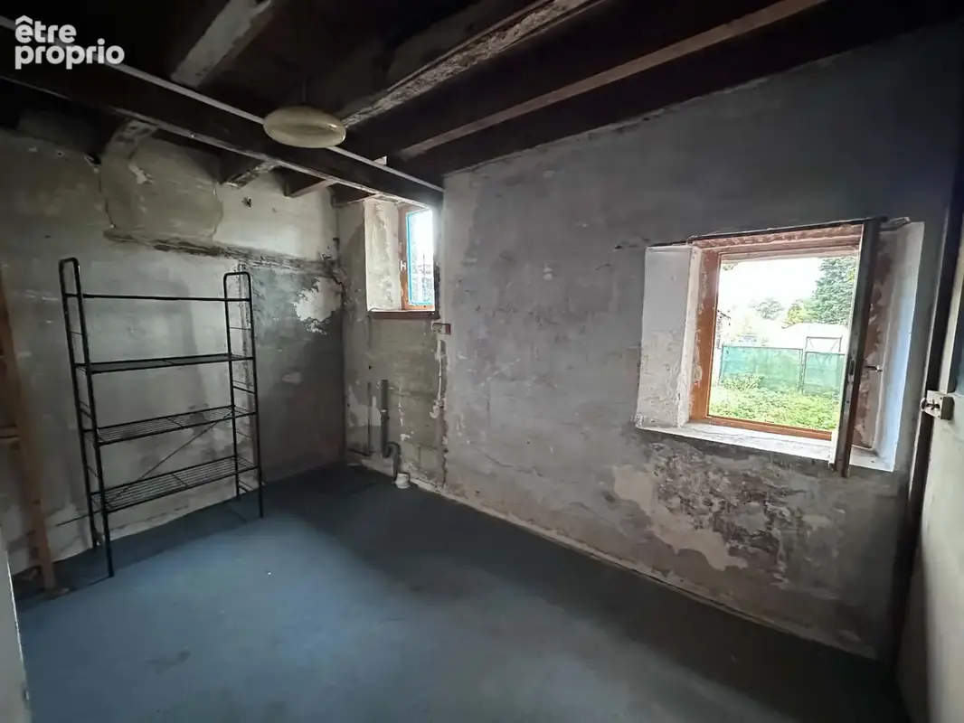 Maison 8 pièces 136 m² à vendre à Charensat (63640) - photo 7
