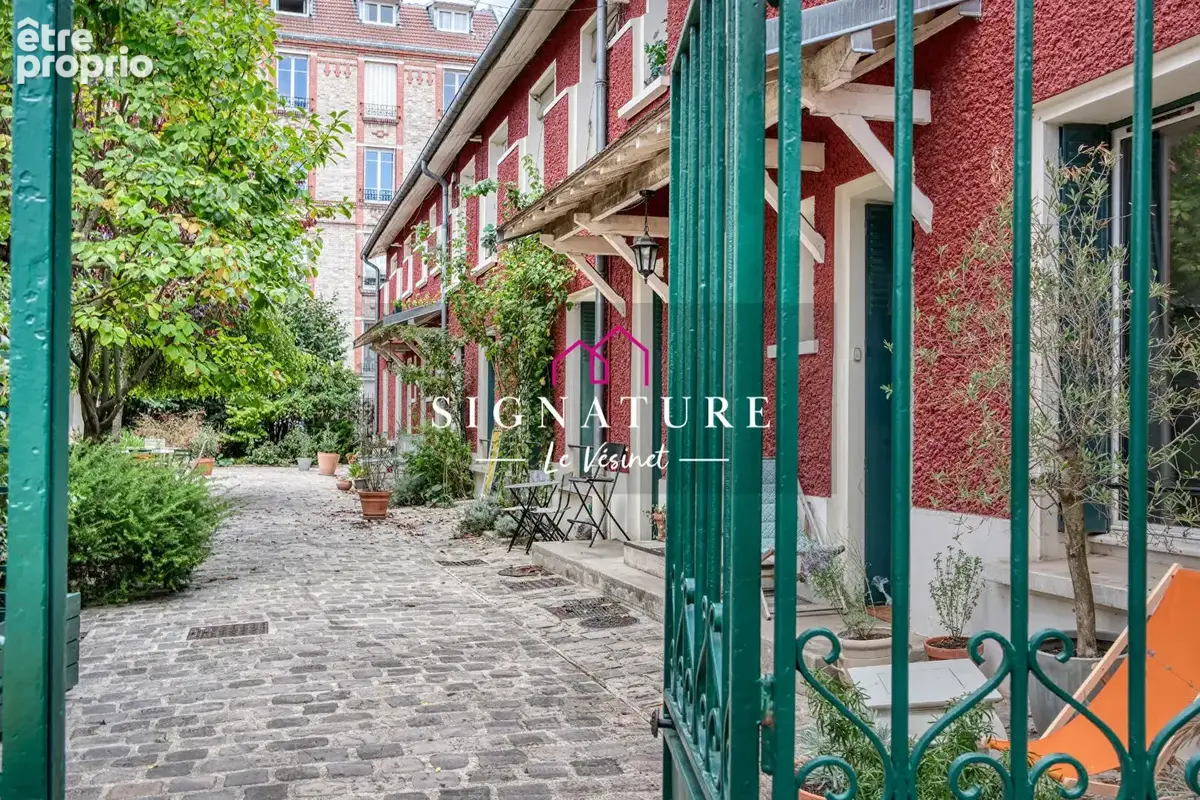 LE VÉSINET - Un appartement au charme singulier, comme une maison - photo 2