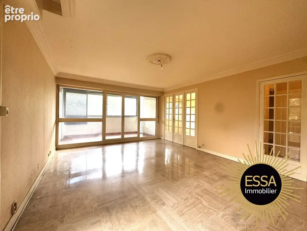 Appartement à VELIZY-VILLACOUBLAY