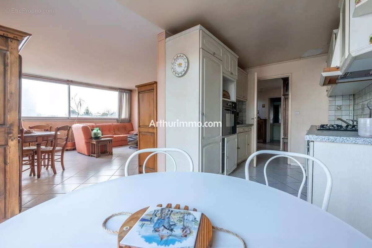 Appartement à SUCY-EN-BRIE