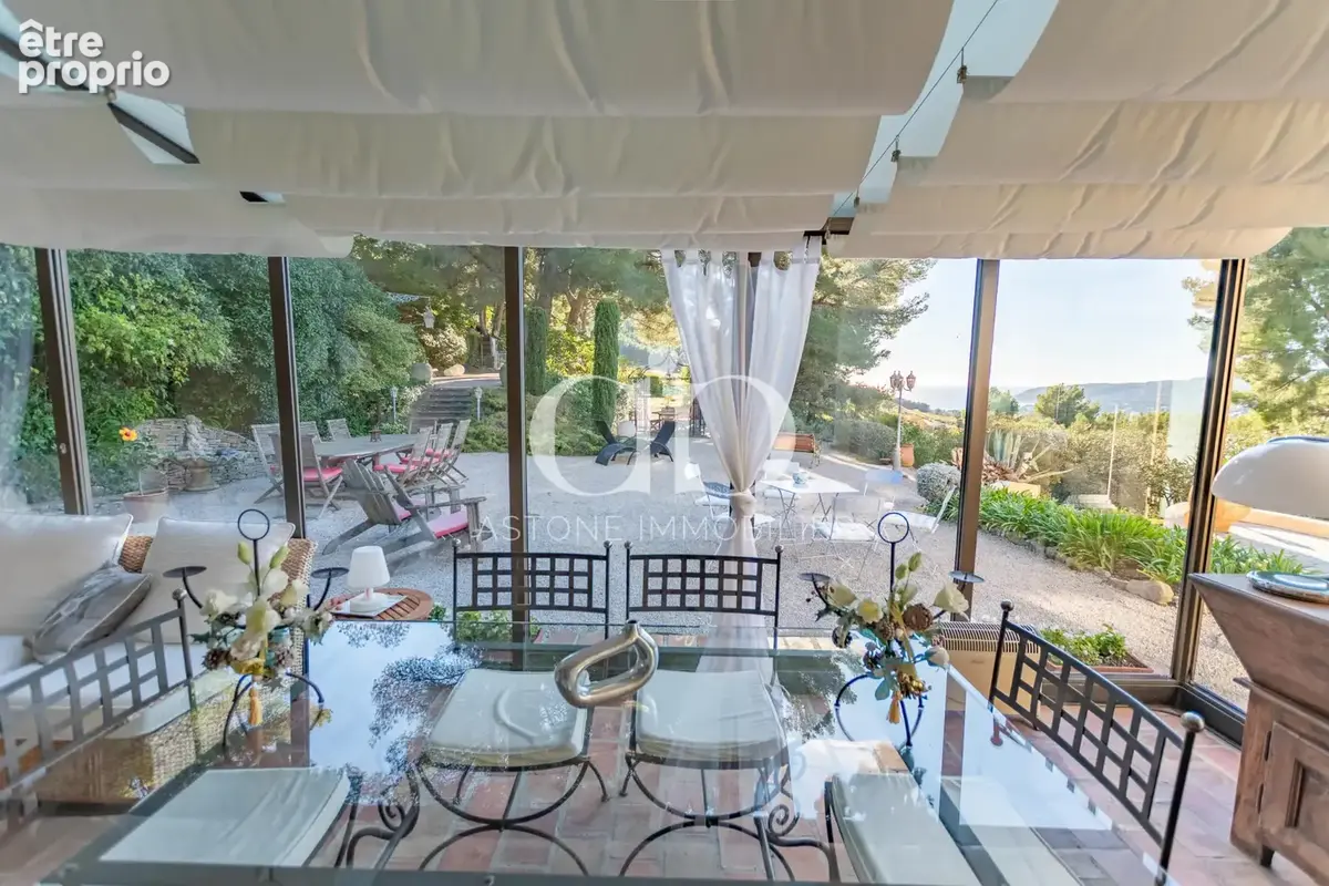 CASSIS - superbe propriété du début du 20ème siècle - photo 8