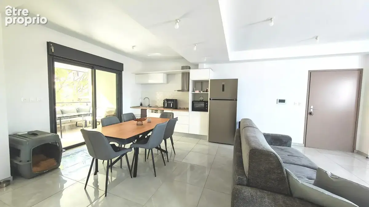 Appartement 69 m² à Saint-Pierre  - photo 7