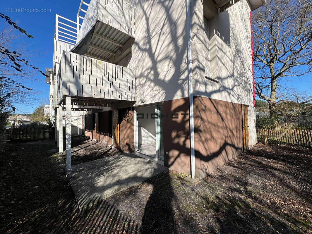 Appartement à SAINT-MEDARD-EN-JALLES