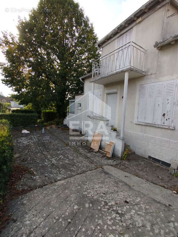 Maison à CHAUMONTEL