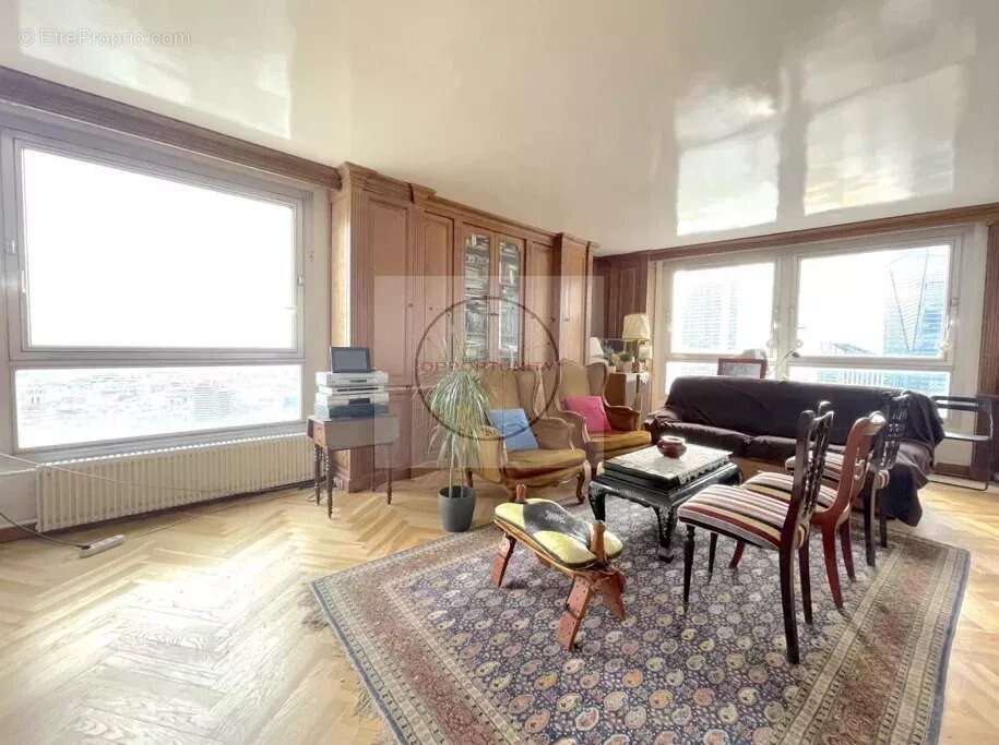 Appartement à PUTEAUX