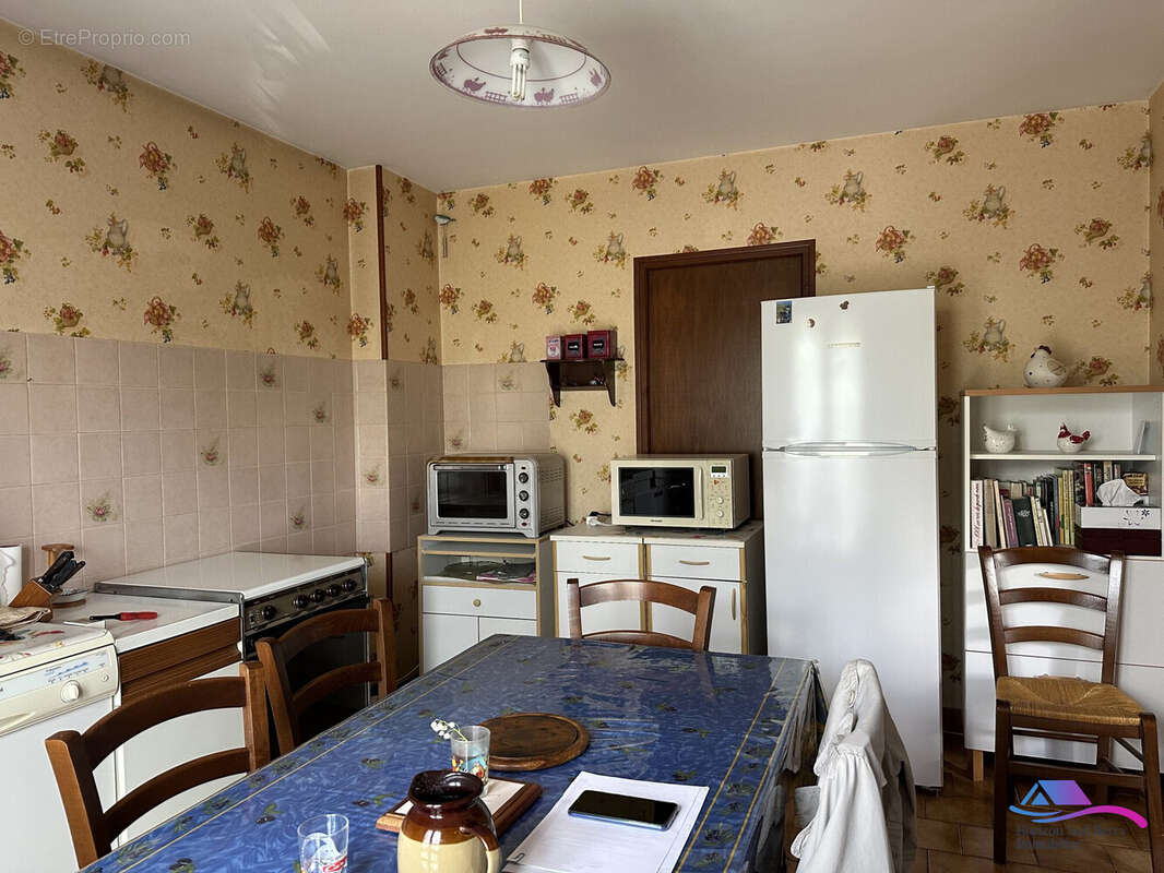 Cuisine - Maison à SAINT-SATURNIN