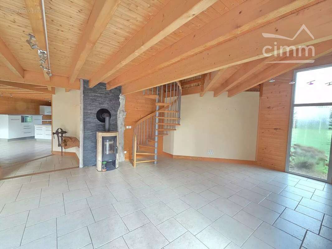 Maison à NORT-SUR-ERDRE