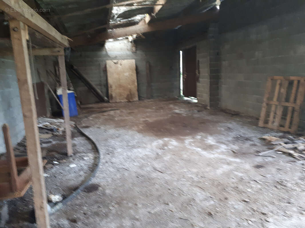 Maison à AVAILLES-LIMOUZINE