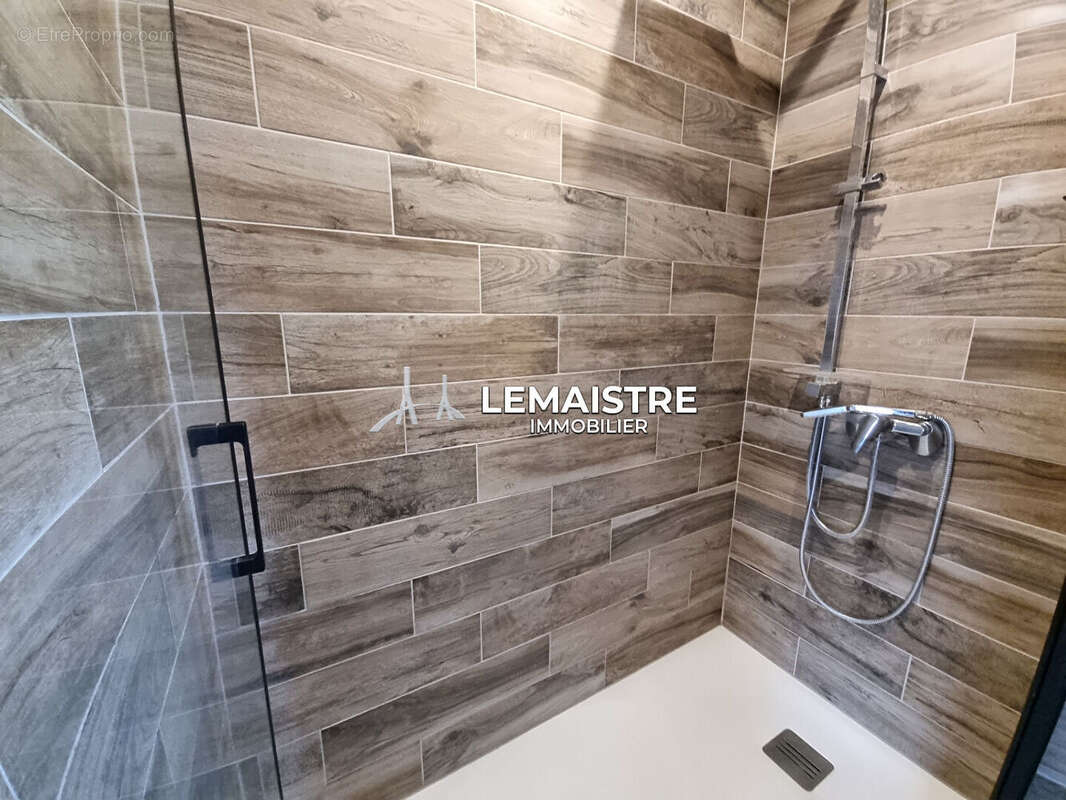 Maison à SAINT-ROMAIN-DE-COLBOSC