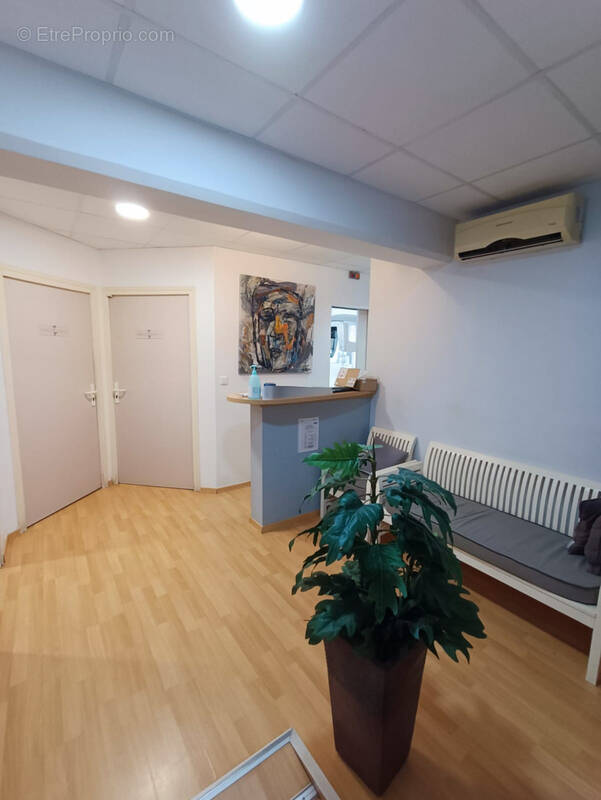 Commerce à FORT-DE-FRANCE