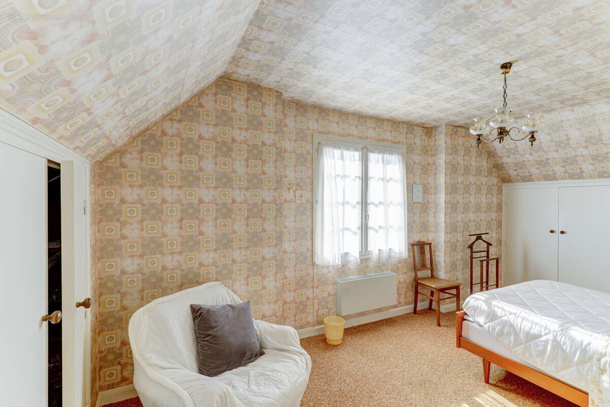 Maison à MAZAYE