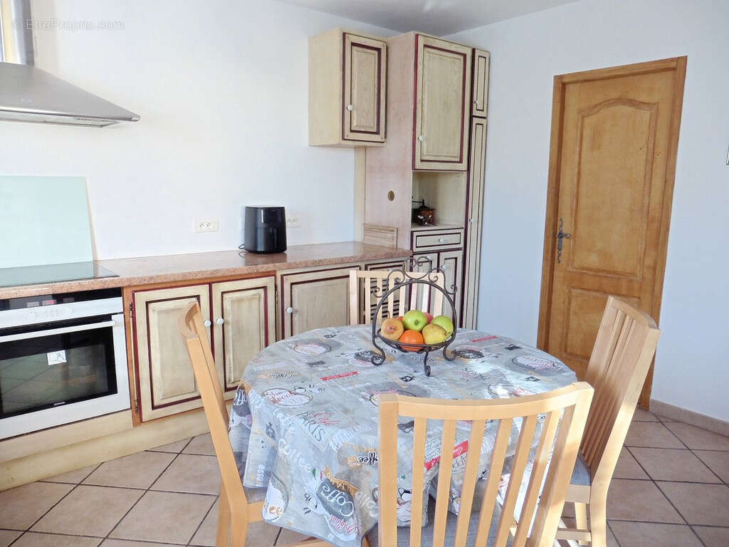 Maison à BOUILLARGUES