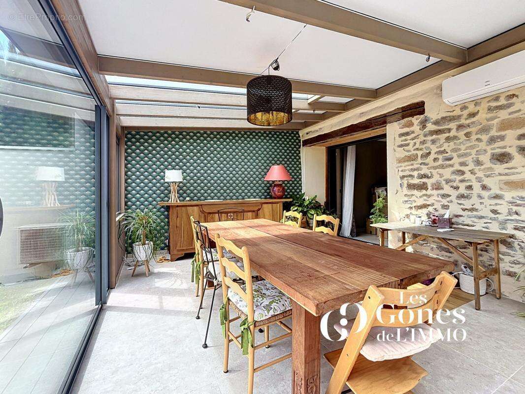 Châtillon-d'azergues (69380)   maison de charme en pierre do - photo 9