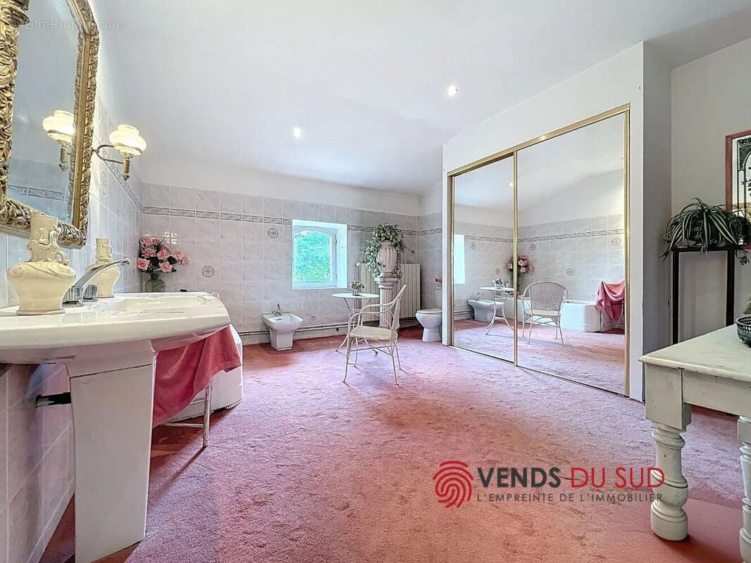 Maison à COLOMBIERS