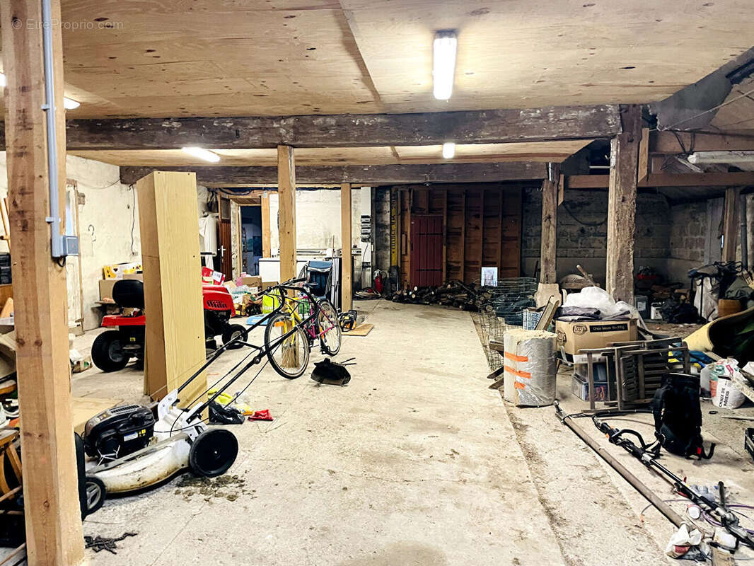 Maison à SAINT-EPAIN