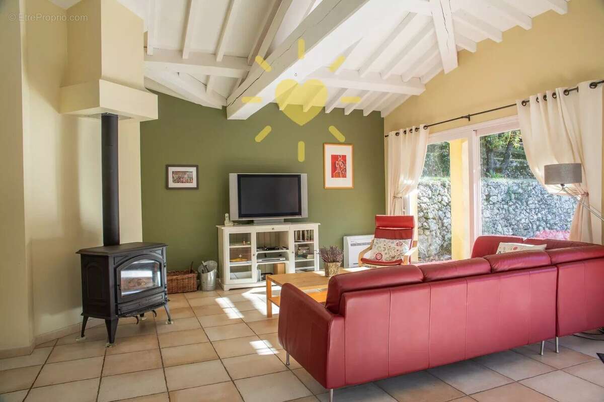 BARGEMON :  Villa Contemporaine- 6 pièces avec piscine chauffée - photo 17